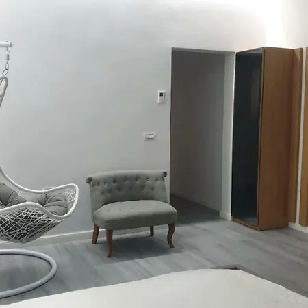 Apartment Ale's 4 In City Center Bucharest